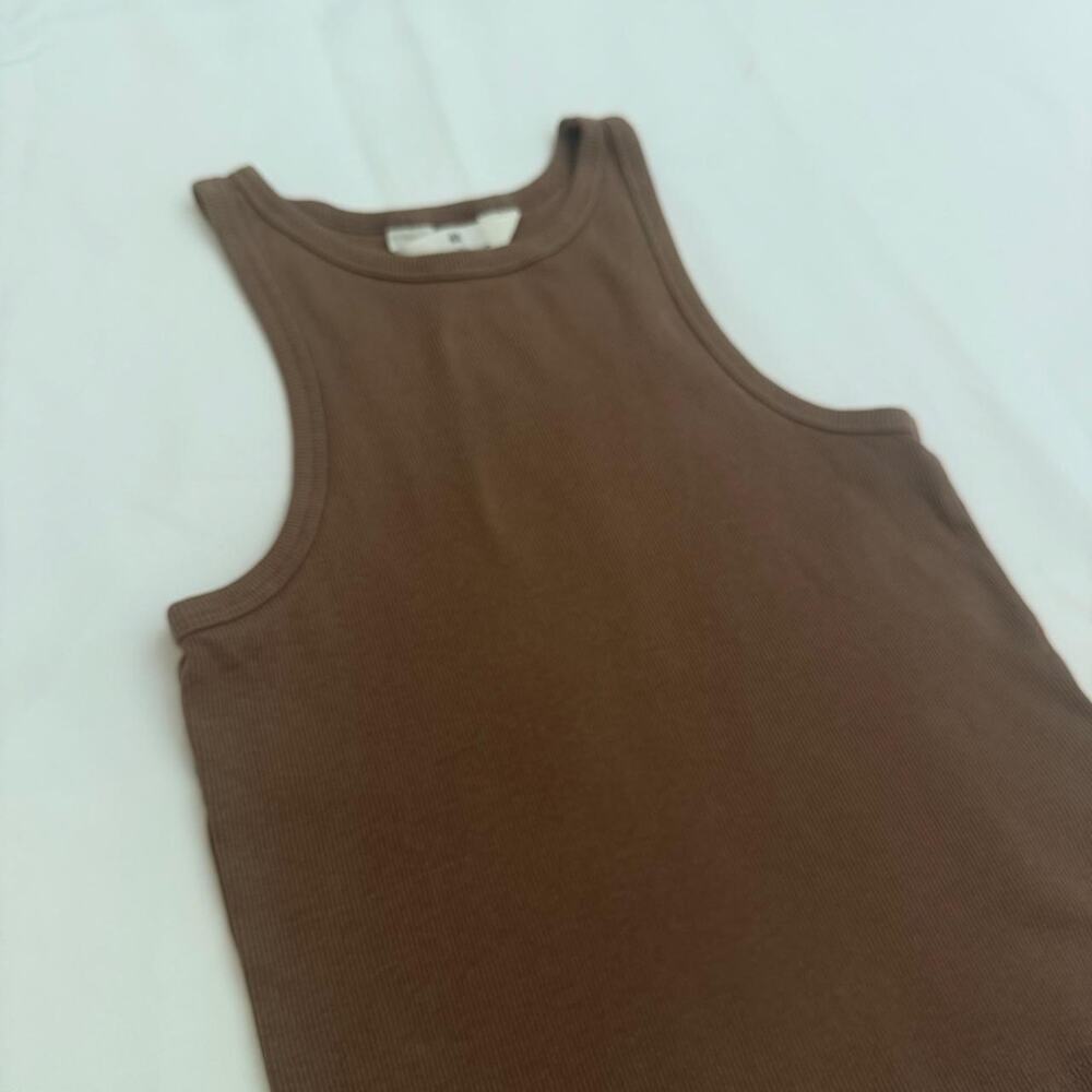 H&M brown ribbed tank top in a US 12-14y  SUMMER COZY BACK TO SCHOOL